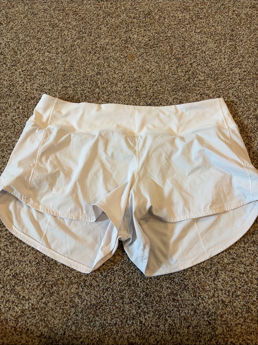 lululemon athletica White Women's Athletic Shorts speed up 3.5 in inseam